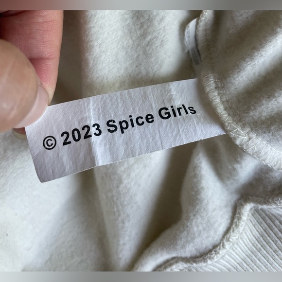 Hollister Spice Girls Design Women Crew Neck Sweater Ivory Size XS - Picture 6 of 7